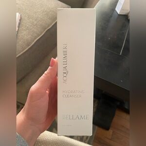 Bellame Hydrating cleanser